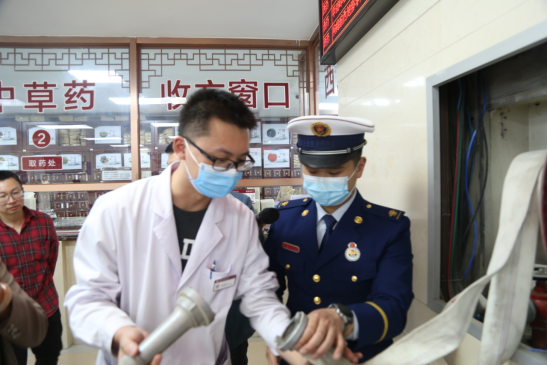 明确消防责任 落地消防演习