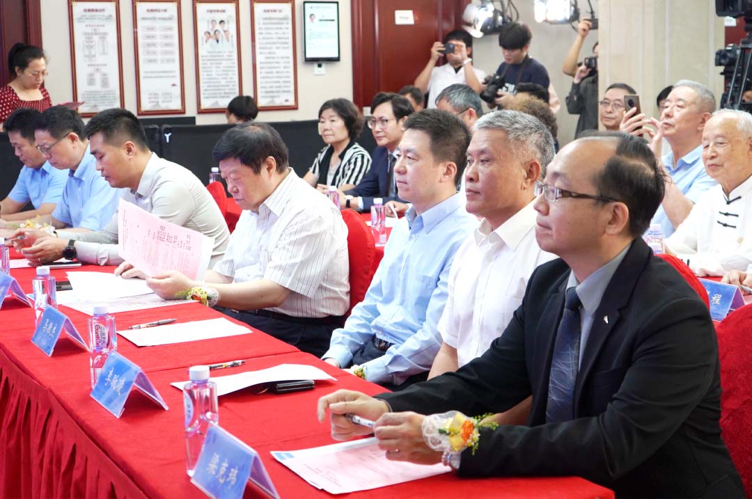 春华秋实满庭芳，“两个中心”一周年庆典活动在京举行