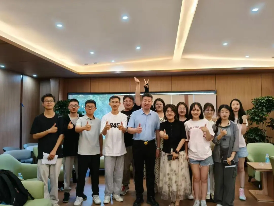 北京朝阳门中西医结合医院支部委员会书记陈国强赴山西中医药大学开展“医院管理之有效沟通”专题讲座
