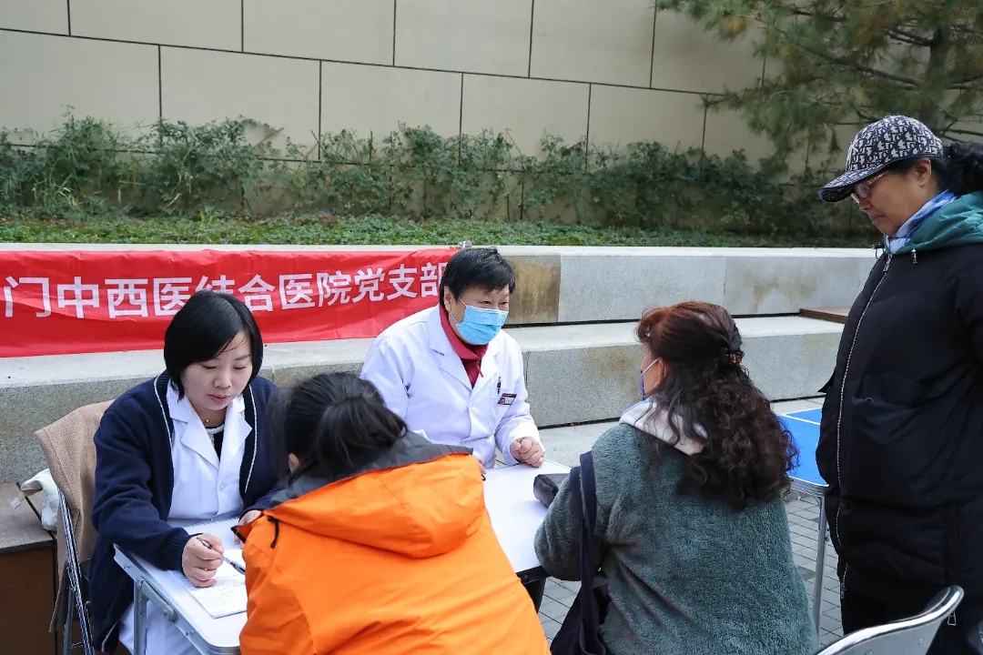 党建引领送健康丨北京朝阳门中西医结合医院助力市场街社区健康生活季