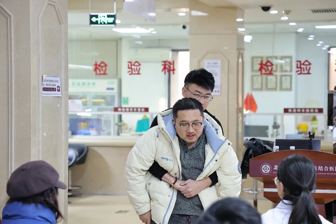 筑牢安全防线 守护医患平安丨我院开展第四季度消防安全专题培训