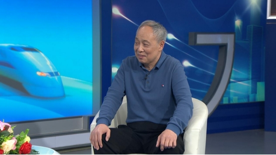 央视名嘴水均益专访精神科杜万君:以舌为镜，中西协同，中医四十年的坚守与创新