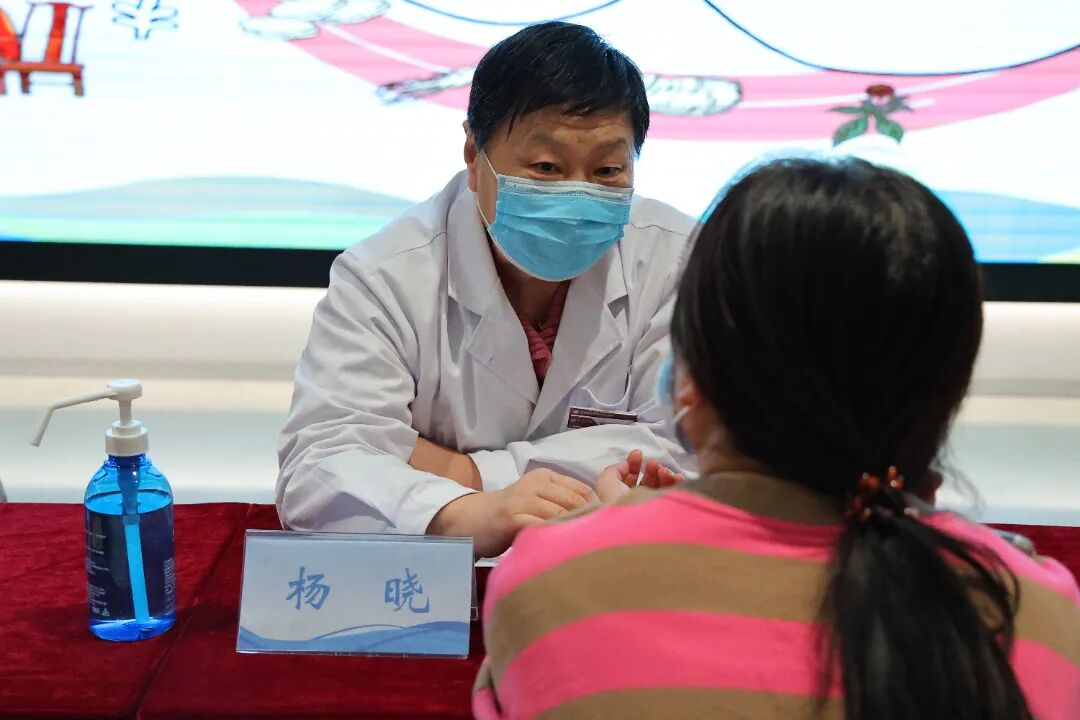榜样的力量丨北京朝阳门中西医结合医院第九个中国医师节致敬“杏林护航者”