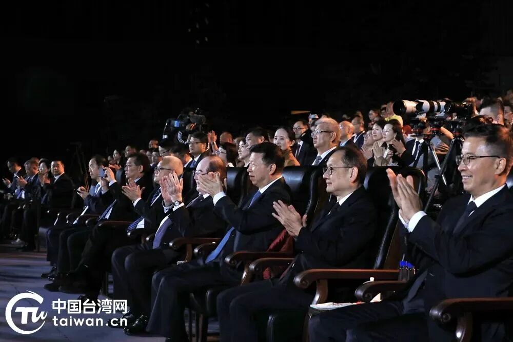 北京朝阳门中西医结合医院台湾医师刘品祥、魏大为受邀参加2026年两岸同胞迎中秋联谊活动